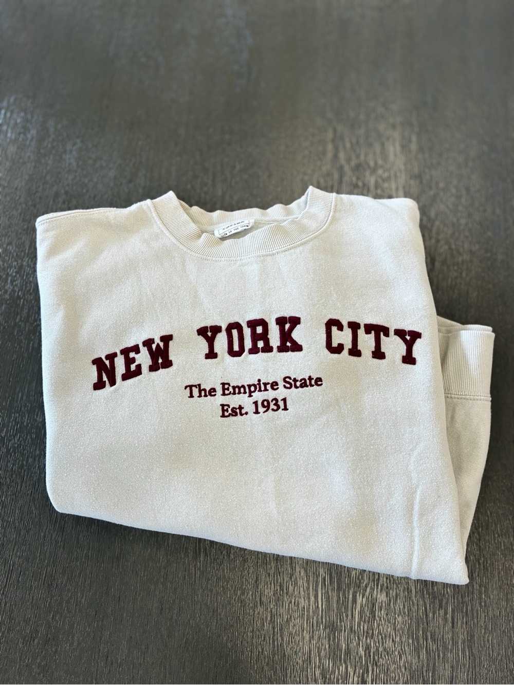Reflex Cream Crewneck Sweatshirt with Red 'New York City' Script